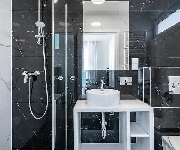 W Starym Porcie * Krynica Morska